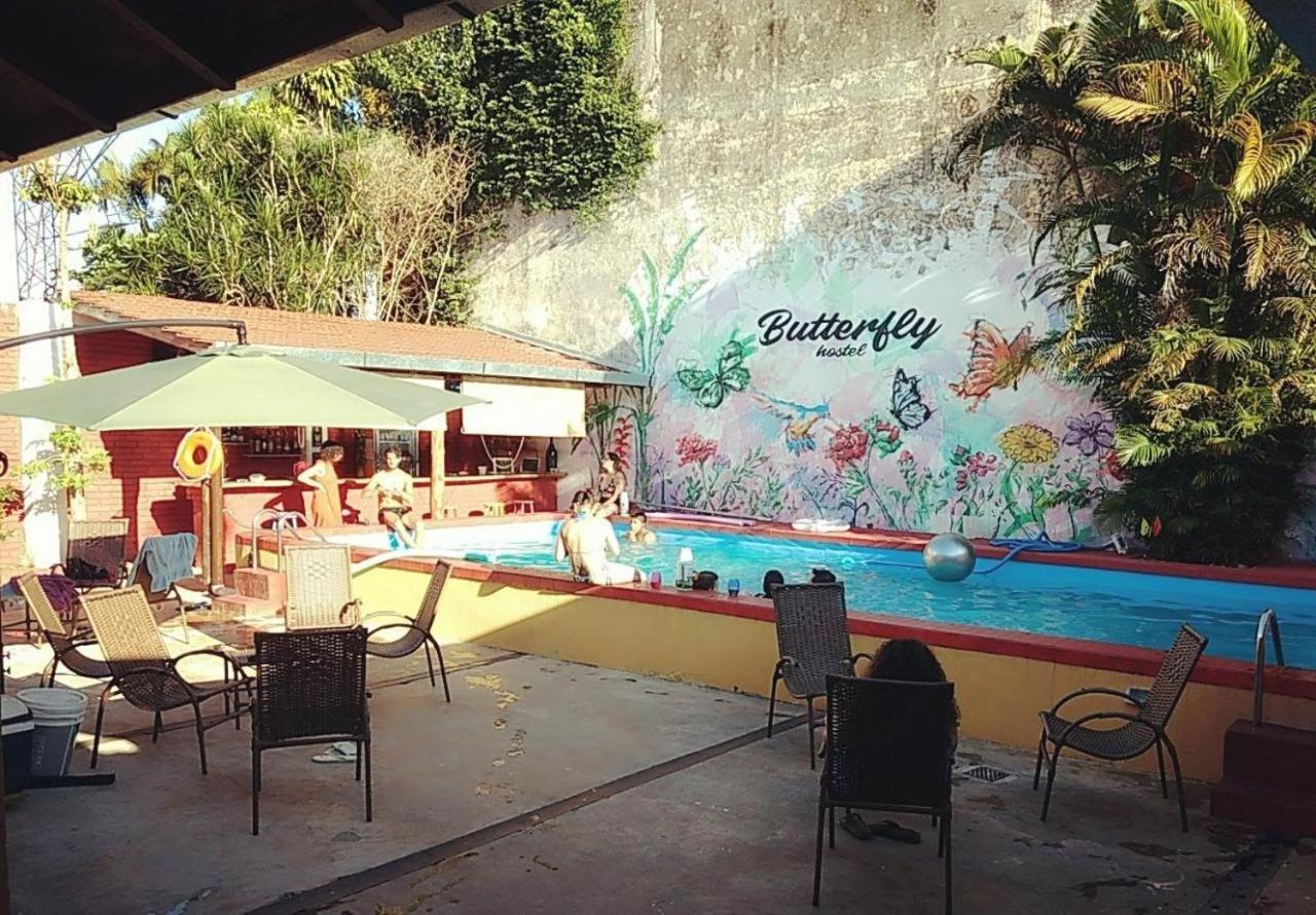 Butterfly Hostel Пуерто-Іґуасу Екстер'єр фото