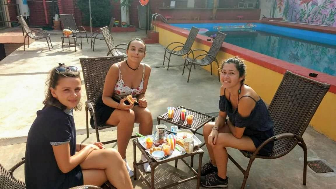 Butterfly Hostel Пуерто-Іґуасу Екстер'єр фото